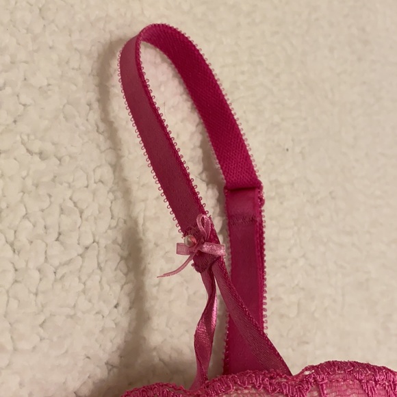 Victoria’s Secret pink lace balconet bra 34D - Picture 3 of 11